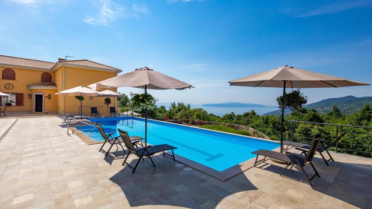 Apartments Villa Bv أوباتيا المظهر الخارجي الصورة
